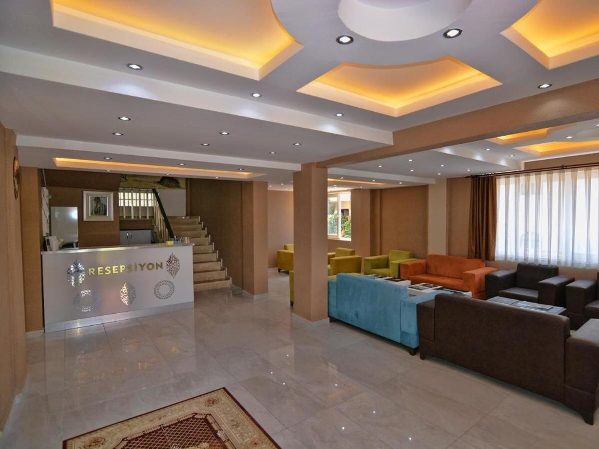 Airport Guelluek Otel Milas Kültér fotó